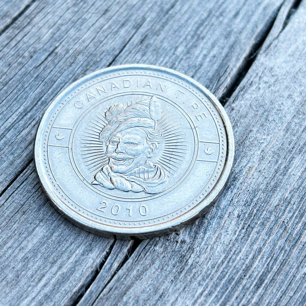 Canadian Tire 2010 One Dollar coin Sandy Macintire